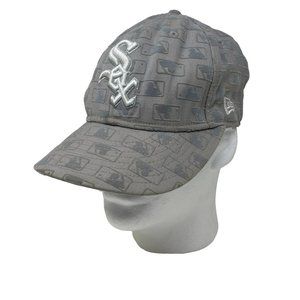 Ltd Edition Chicago White Sox 59FIFTY‎ Embossed Velvet MLB Theme Fitted Hat